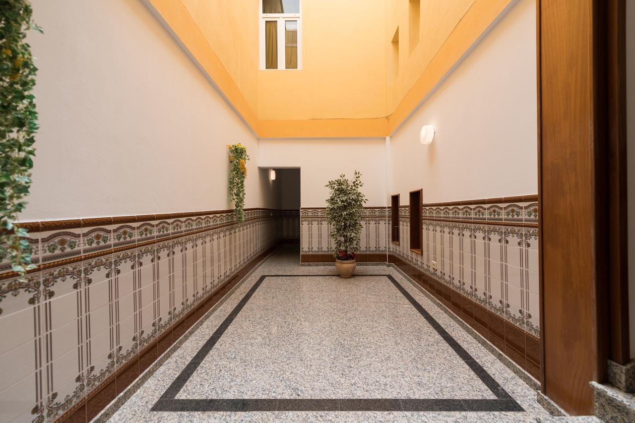 Castillo del Romeral Apartamentos Castillo Mar Gran Canaria מראה חיצוני תמונה